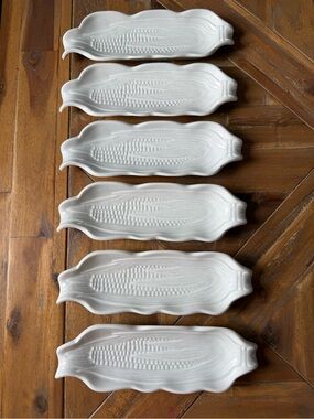 Pillivuyt Porcelain Set of Six Corn on the Cob Serving Dishes